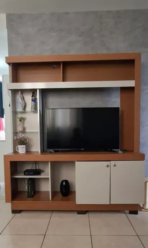 Estante Home Theater Valença Freijó Off White