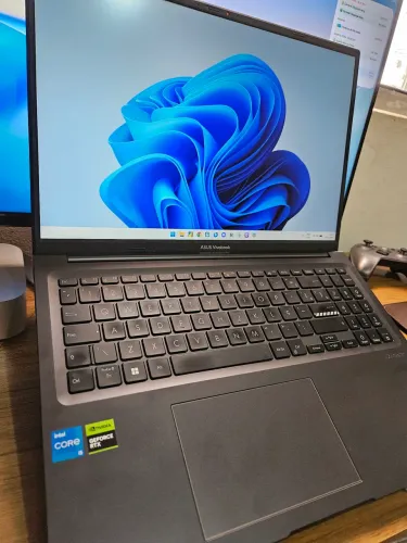 Notebook Asus Vivobook 16X - 16GB RAM - 1TB - RTX 2050