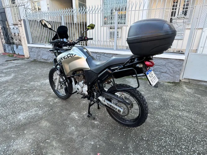 Tenere 250