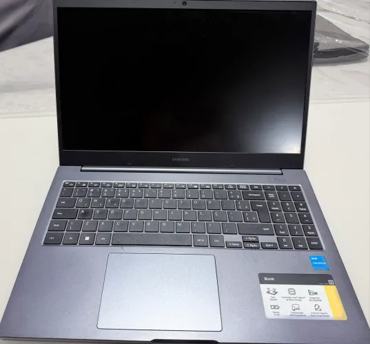 Notebook Samsung 8GB RAM Windows 11 + Carregador Original