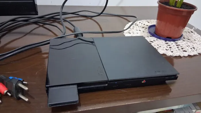 PS2 COM CABOS CONTROLE E MEMORY CARD