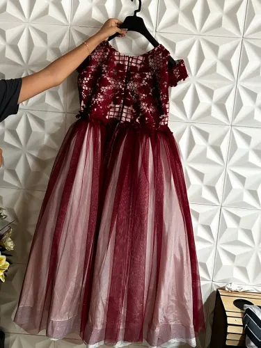 Vestido de festa 600$