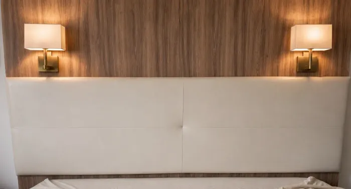 Cabeceira de cama em Courino