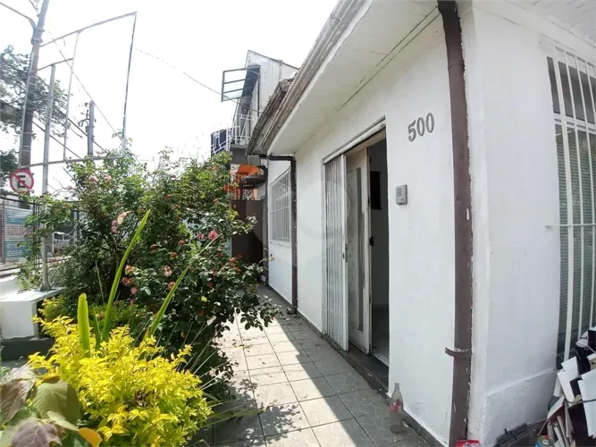 Casa térrea com 3 quartos à venda ou para locação em Vila vitório mazzei - SP