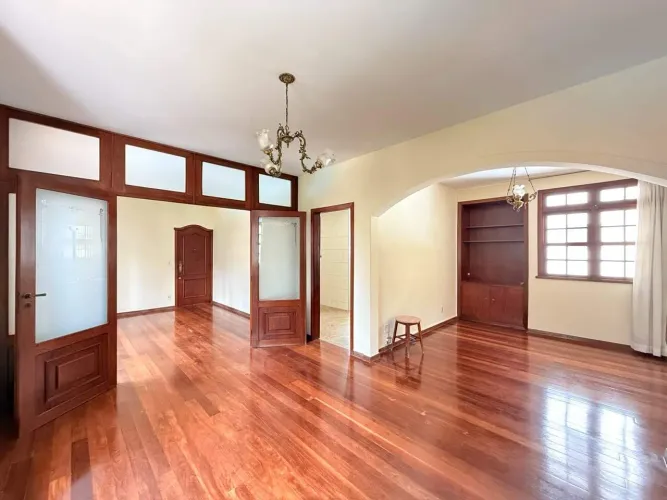 Apartamento de 4 quartos, à venda, no Sion