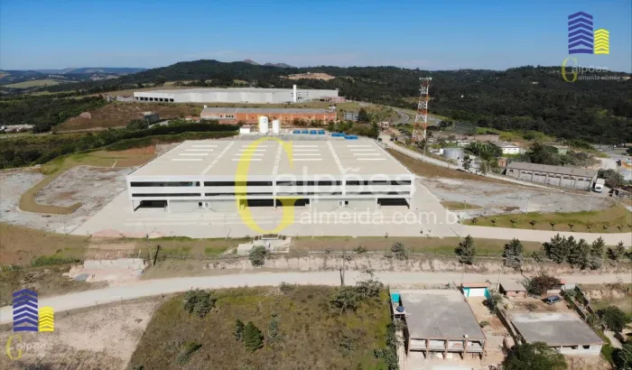 Pavilhão/Galpão para alugar no bairro Mombaça - São Roque/SP