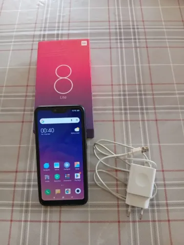 Xiaomi Mi 8 Lite