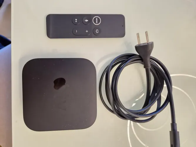 Apple TV 4K A1625 32gb de RAM