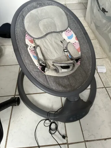 Cadeira que balança sozinha