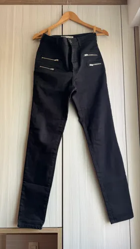 Calça Preta de Brim da Pool Jeans, tamanho 38