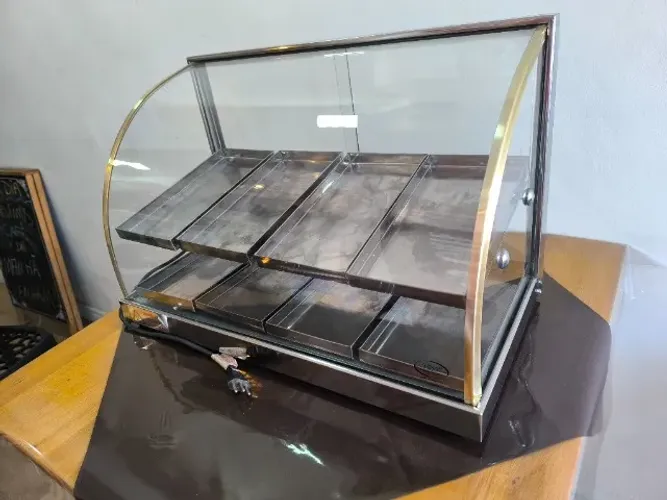 Estufa vitrine dupla 8 bandejas vidro curvo 110v