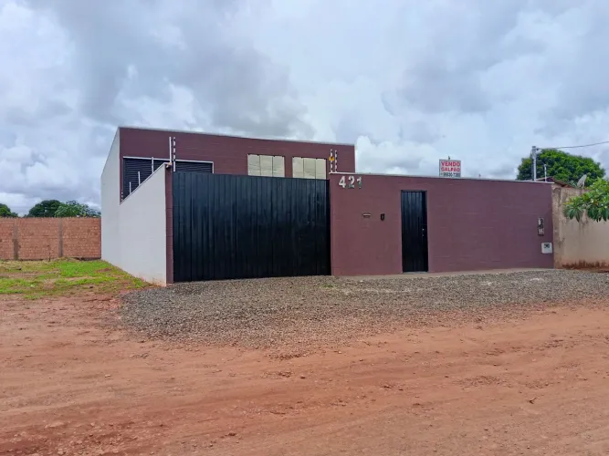 VENDO GALPÃO novo. com faturamento R$ 6.500,00 mês