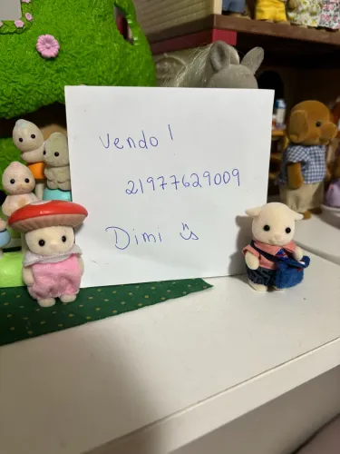 Bebês Sylvanian families 