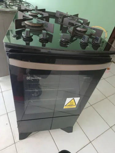 Fogão Electrolux tripla chama 