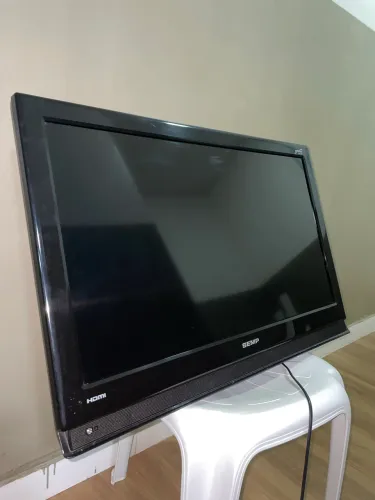 Semp LCD 32 polegadas