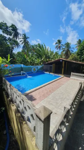 Vendemos uma chácara com 8.300m2, na área Urbana de Tamandaré, R$:1.2 milhão.