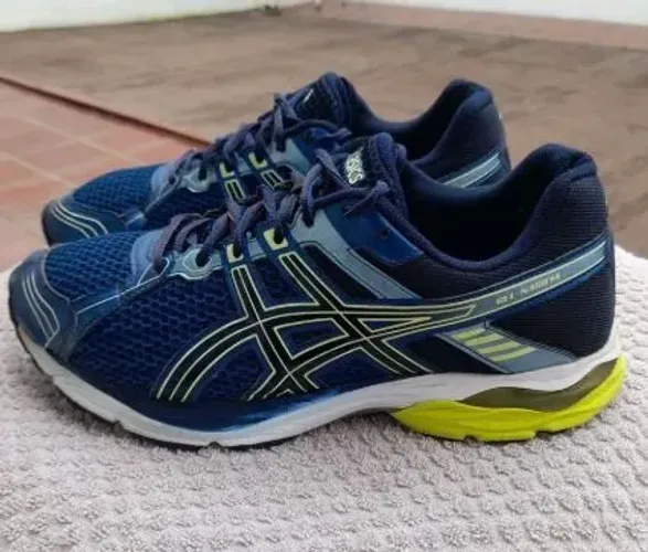 Tênis de Corrida Asics Gel-Nagoya - Azul Escuro, Tamanho 41