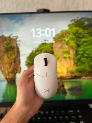 Mouse Delux M400 Branco - 24.000 DPI - PAW3311