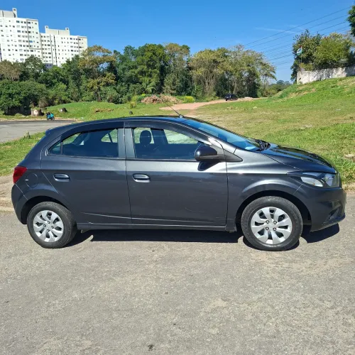 Chevrolet Onix Hatch LT 1.0 8V Flex Mec. 4P 2017