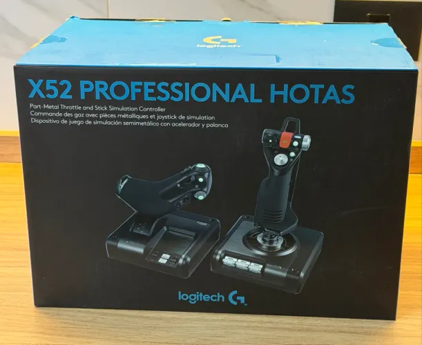 Logitech X52 Professional HOTAS - Pouquíssimo Uso, Estado de Novo