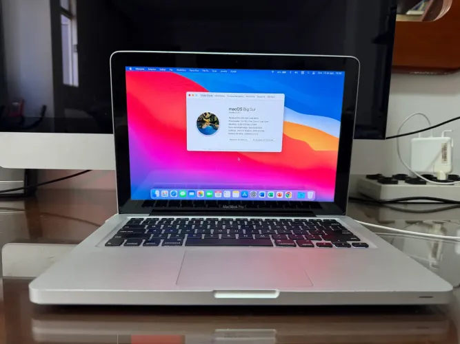 MacBook Pro late 2011
