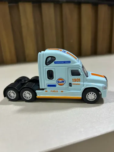 Caminhão tipo Hotwheels
