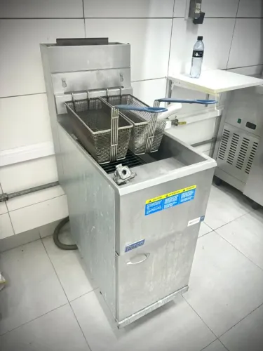 Fritadeira Industrial Pitco INOX - EXCELENTE CONDIÇÃO
