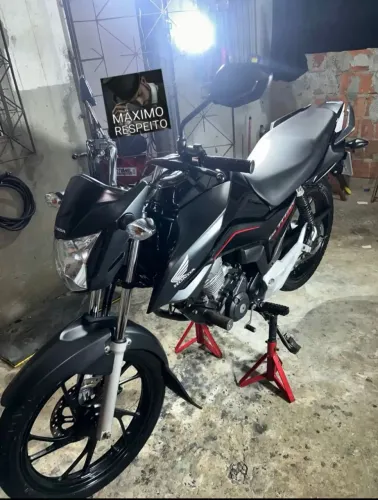 Moto muito nova!