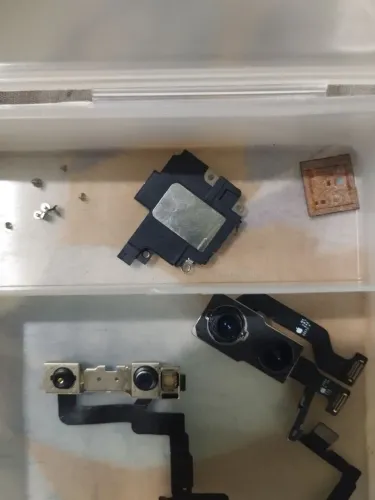 Peças iPhone 11 
