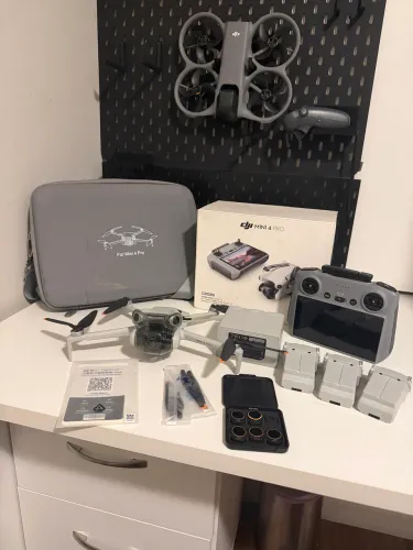 DJI Mini 4 Pro Fly More Combo RC 2 + 3 Baterias Plus (6 Ciclos) + Filtros ND + Case