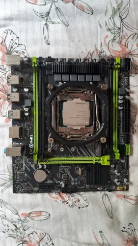 Kit xeon - Placa mãe + Processador funcionando perfeitamente.