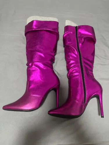 Bota feminina ?