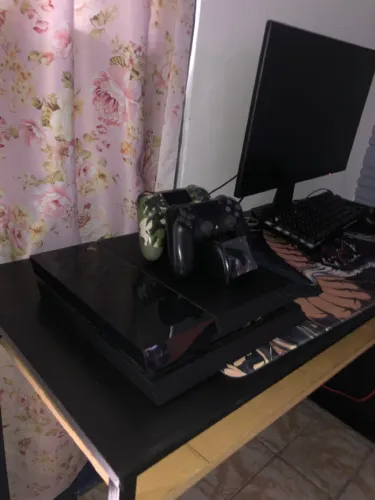 PS4 SLIM