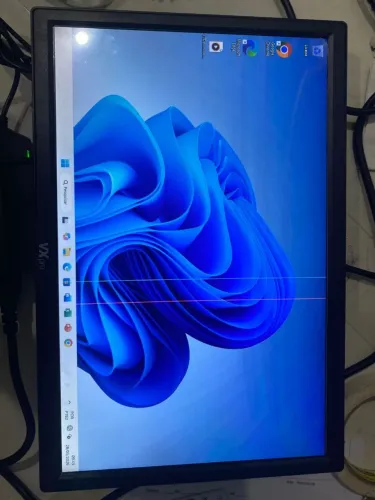 Monitor VXpro 15 polegadas com pequenas avarias