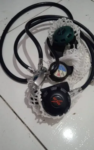 Regulador de Mergulho Air Sub + Manômetro Beuchat (Seminovo)