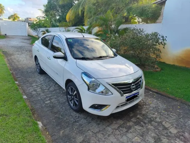 Nissan Versa SL 1.6 16V Flexstart 4P Aut. 2020