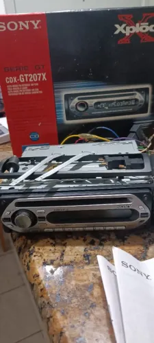Som automotivo Sony gt207x