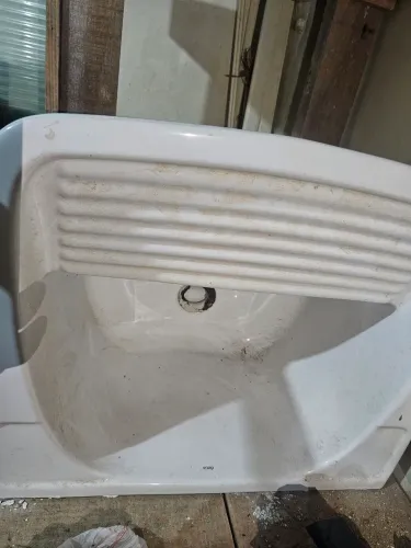 Tanque Lavar Roupa em Louça Deca  60x40 cm com pé 