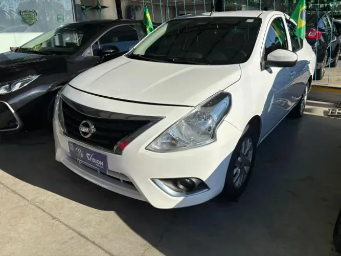 Nissan Versa S 1.0 12V Flexstart 4P Mec. 2017