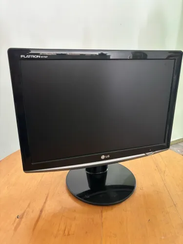Monitor LG Flatron 17