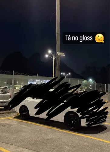 Aro 15 de ferro 5 furos com pneu - estado de novo