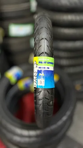Pneu Michelin 90/90R18 Pilot Street (montagem grátis)