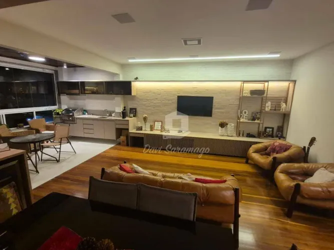 Apartamento à venda no Ingá