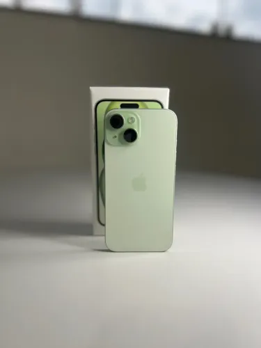 iPhone 15