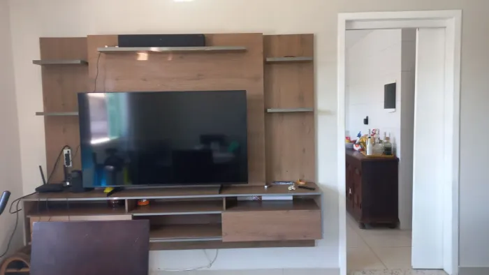 Vende-se home