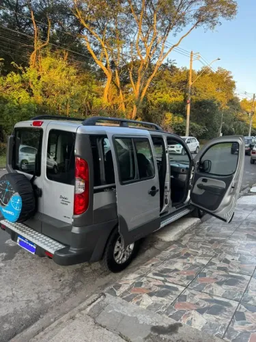 Fiat Doblo Adv/adv Tryon/locker 1.8 Flex 2010