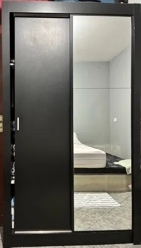 Vende-se Guarda-roupa Solteiro Parcelo no cartão de crédito