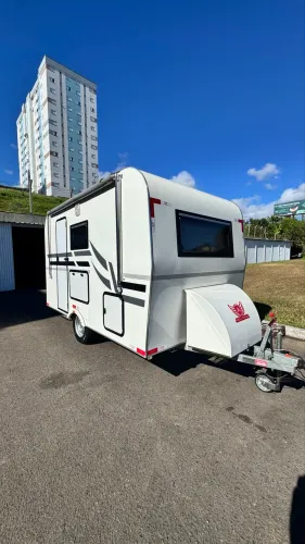 Trailer Apolo Young 2022