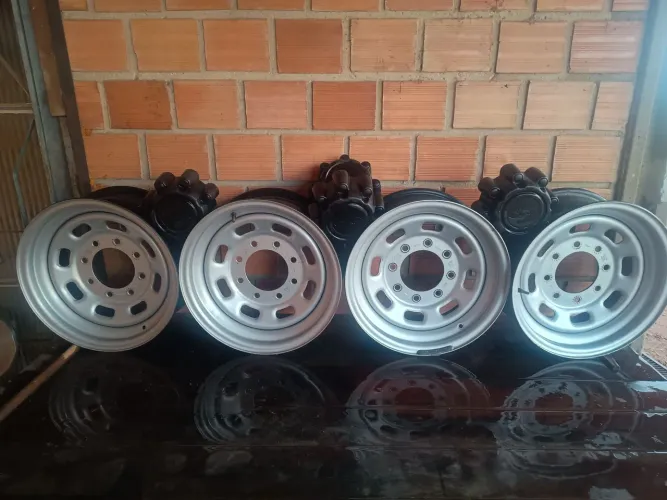 Rodas e Calotas Originais F250
