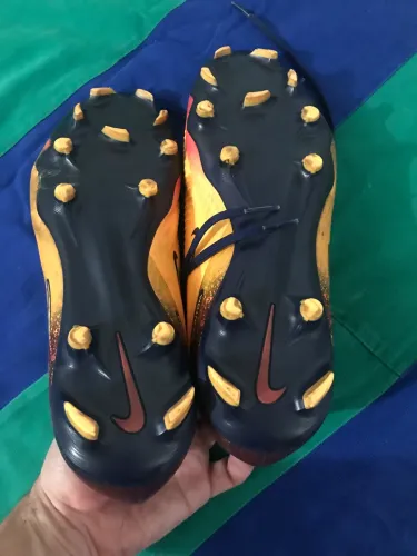 Chuteira Nike n 41